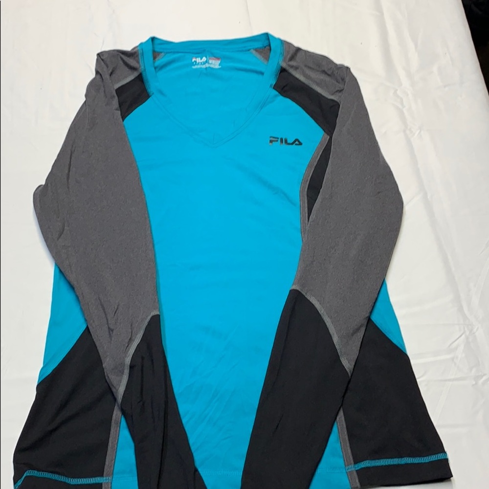 Fila running  shirt sz M